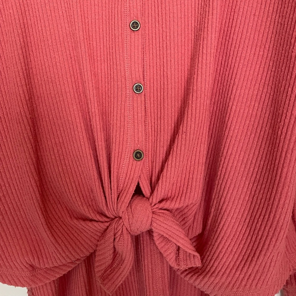 A&F Pink Ribbed Top - Picture 4 of 4